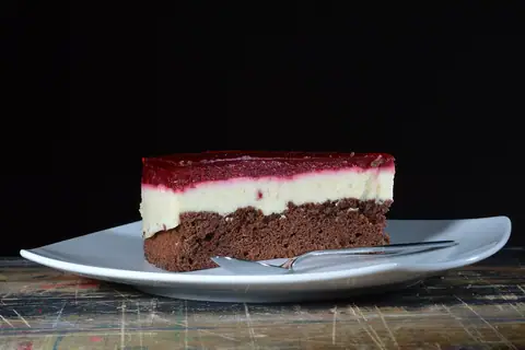 MJ's Bakery photo 4