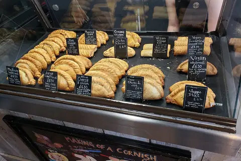 MJ's Bakery photo 3