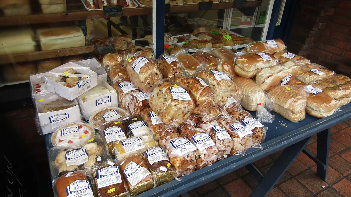 MJ's Bakery – bakery in Par, St Blazey